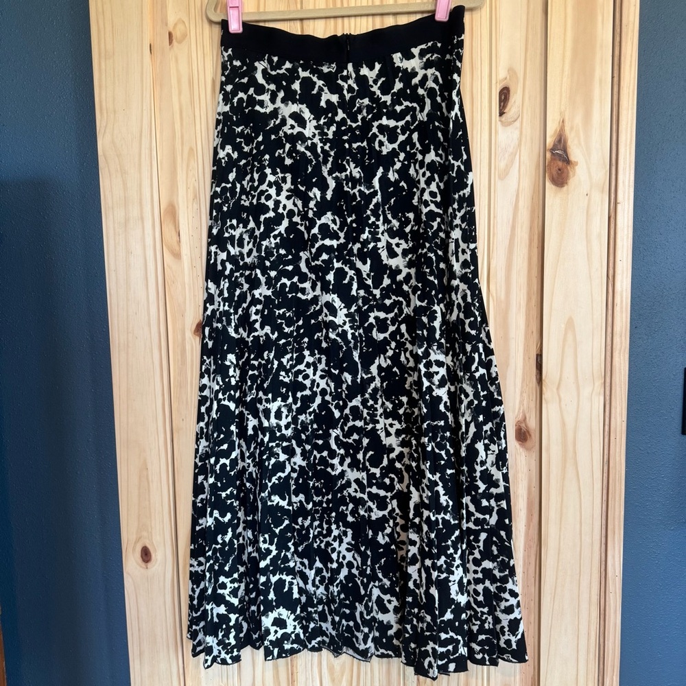 Sfizio Made in Italy Black & White Floor Length Print Maxi Skirt size 8/L - Picture 12 of 16